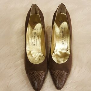 BRUNO MAGLI Vintage Light Brown  ITALIAN‎ KITTEN HEELS Size 9.5 AAAA